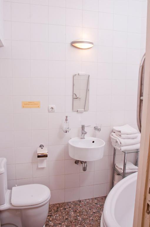 Klarabara Apartment Odessa Phòng bức ảnh
